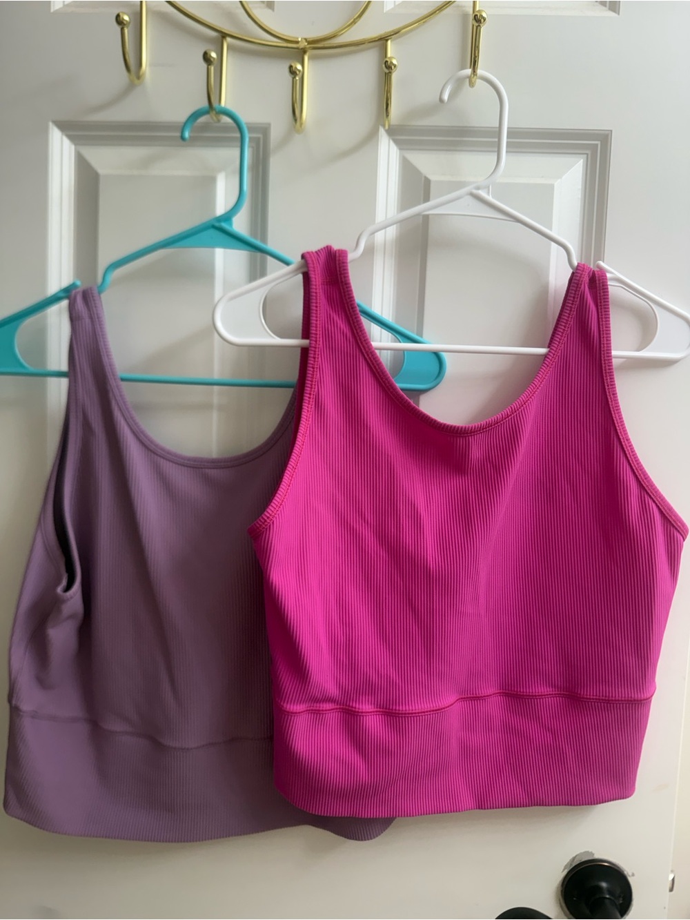 Women’s Lululemon Ribbed Scoop Neck Tank Crop Top - Pink and Lavender